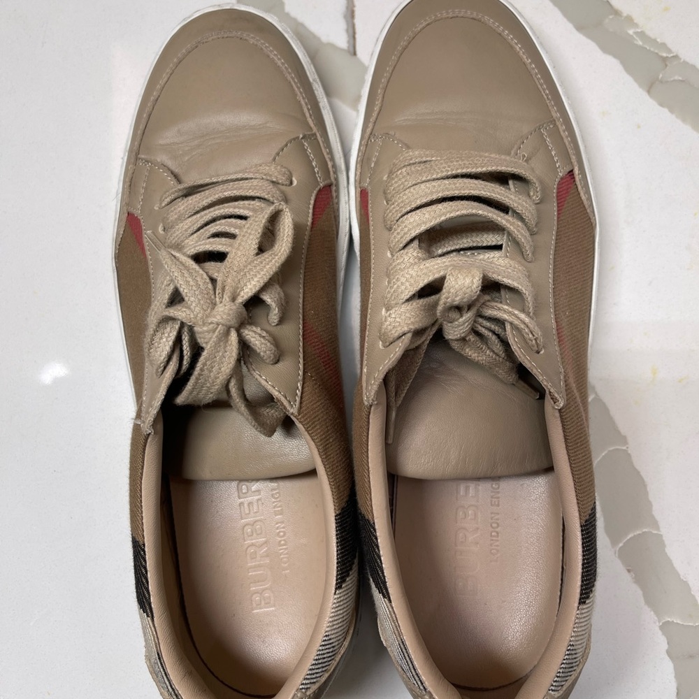 Used Burberry Sneakers